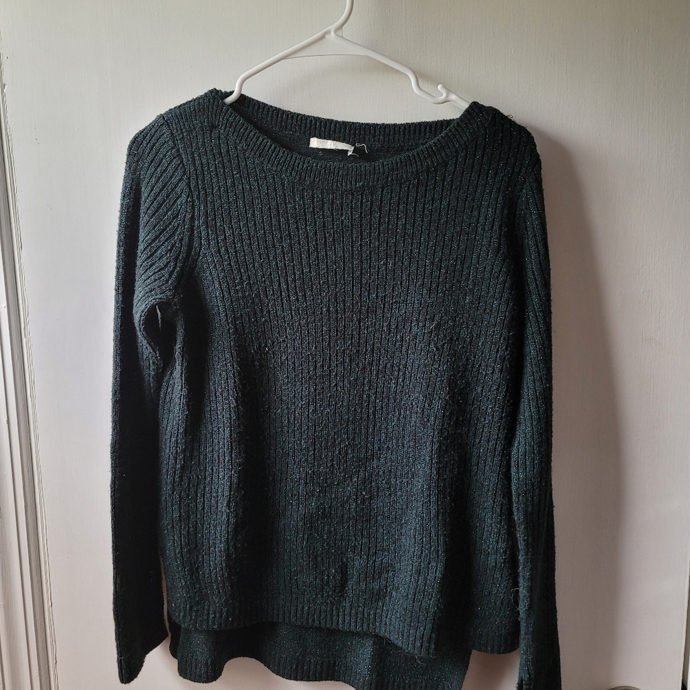Green casual holiday sweater